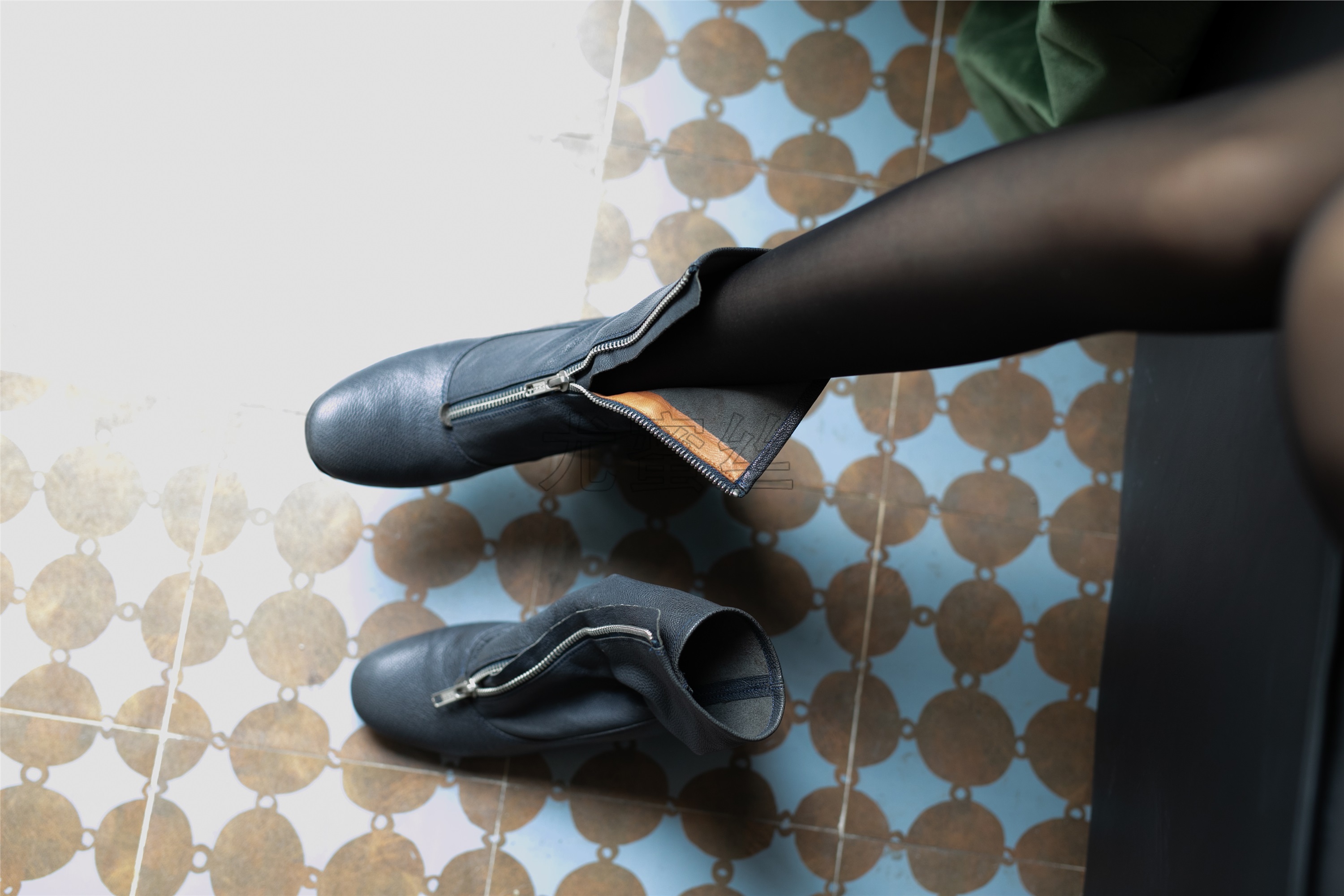 尤蜜丝 穿搭写真 NO.037